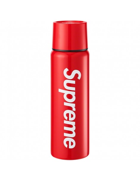 Supreme X SIGG Vacuum Insulated 0.75L Bottle (red)